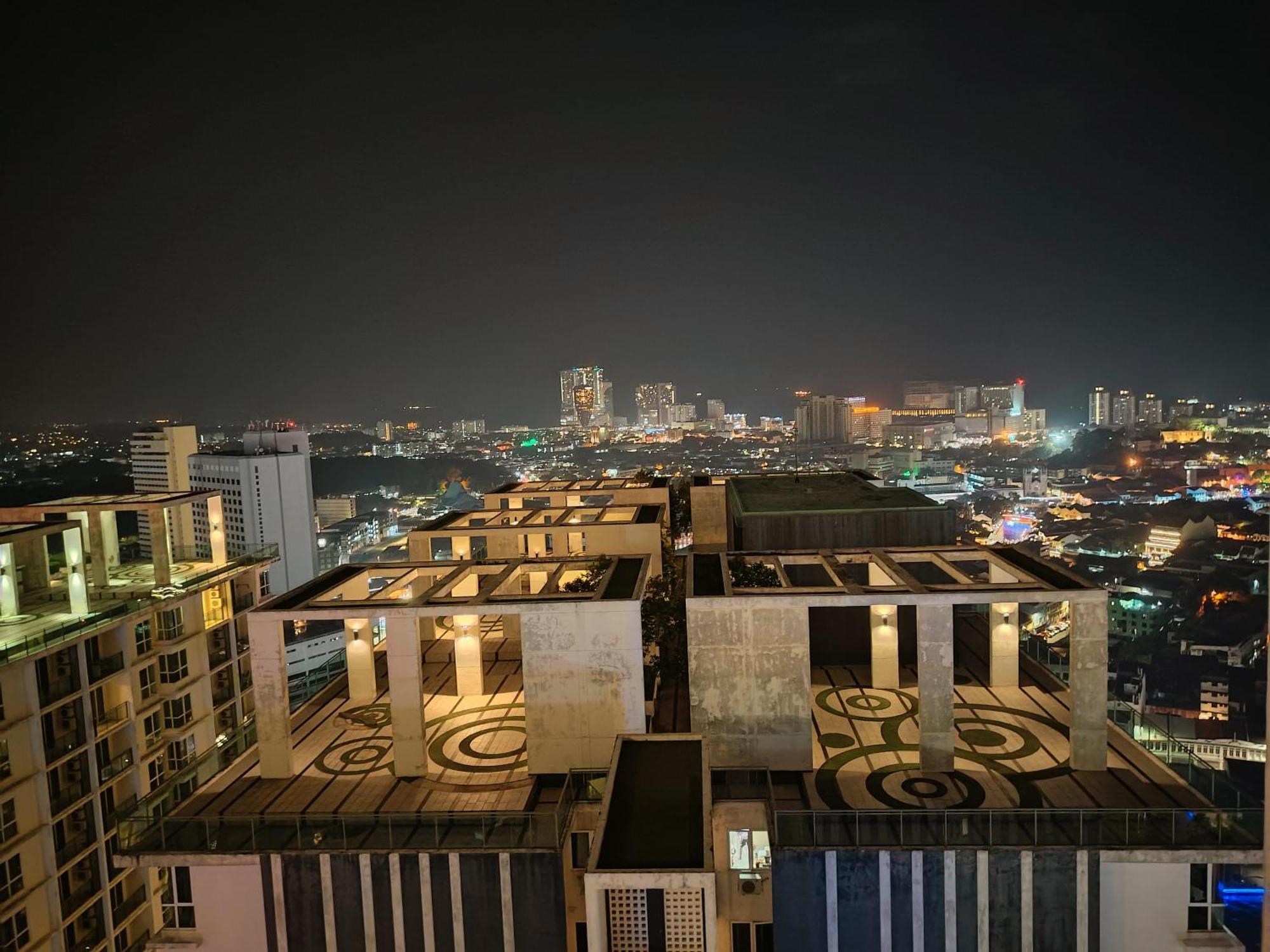 The Shore Residence Melaka Eksteriør billede