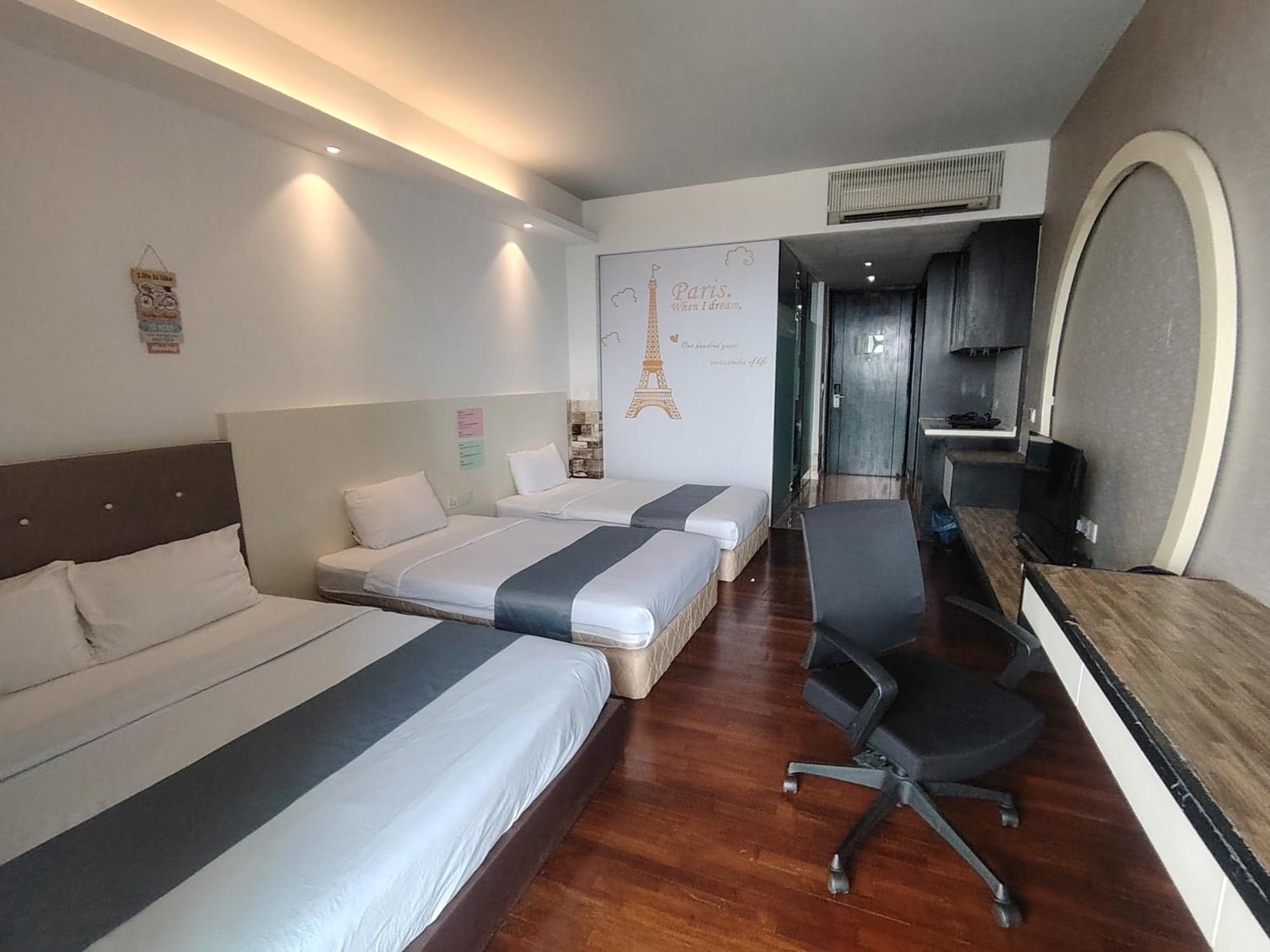 The Shore Residence Melaka Eksteriør billede